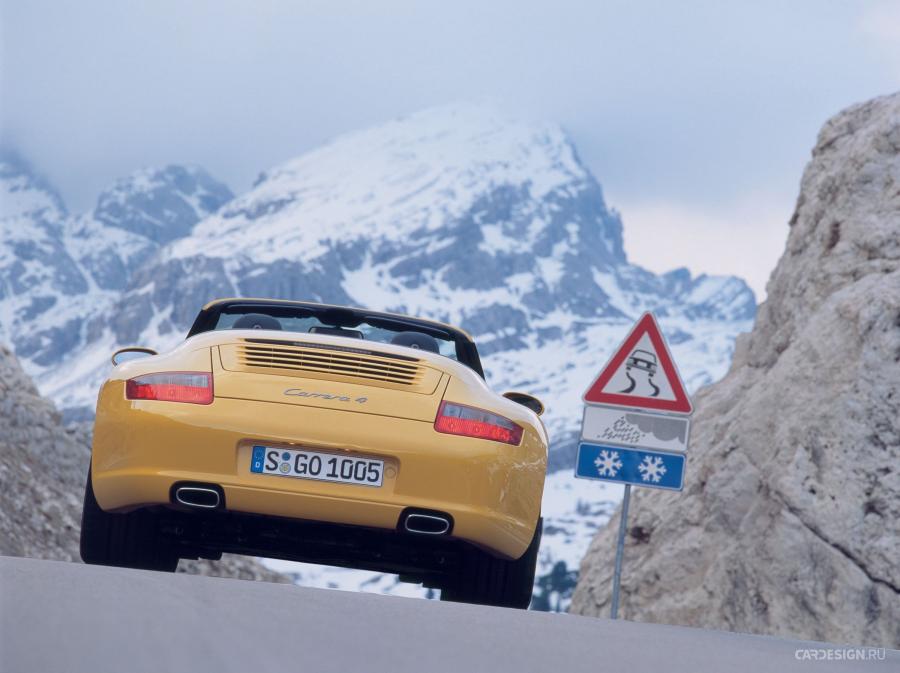  Porsche 911 Carrera 4 Cabriolet 2005 года  (фото 12 из 18)